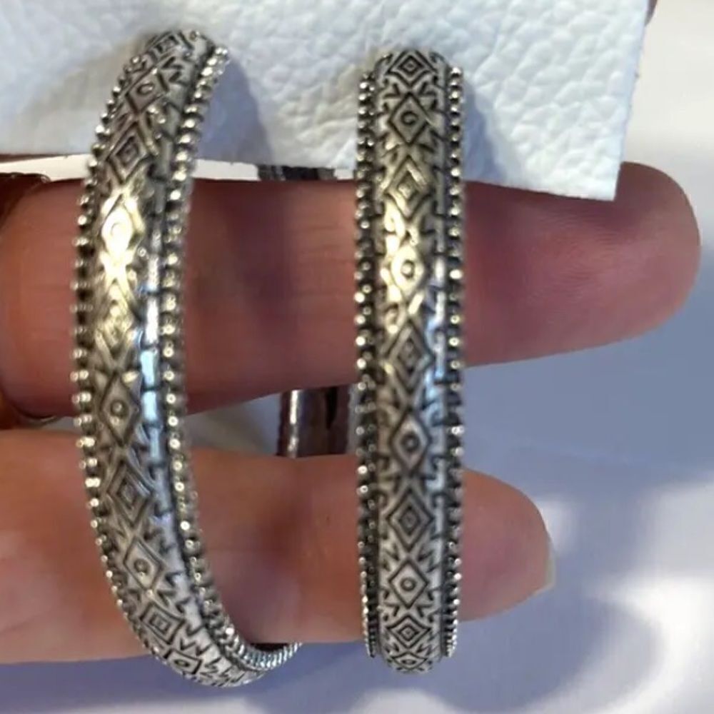 Free People Thunder Kiss Hoop Earrings